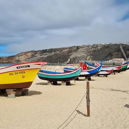Casa Das Ondas * Nazaré